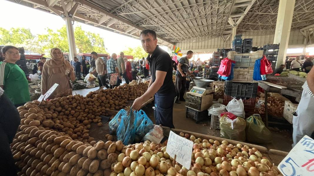 Konya’nın ünlü pazarında kışlık yoğunluğu 6